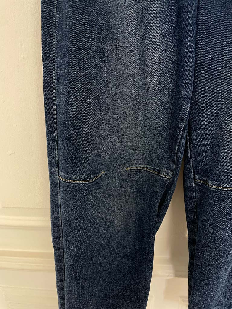 Barrel Leg Jeans - Mid Blue - Image 7