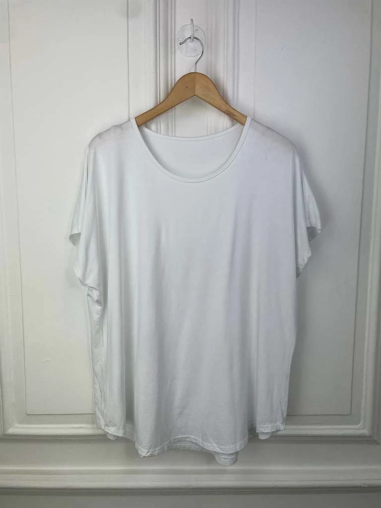 Basic T-Shirt - White - Image 2