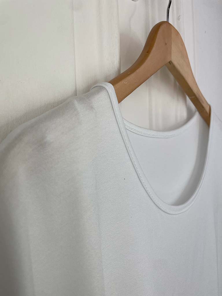 Basic T-Shirt - White - Image 3