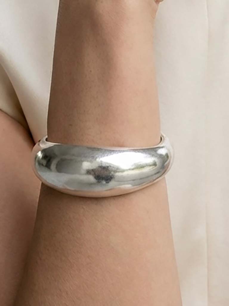 Envy Curve Bangle - Silver - Image 2