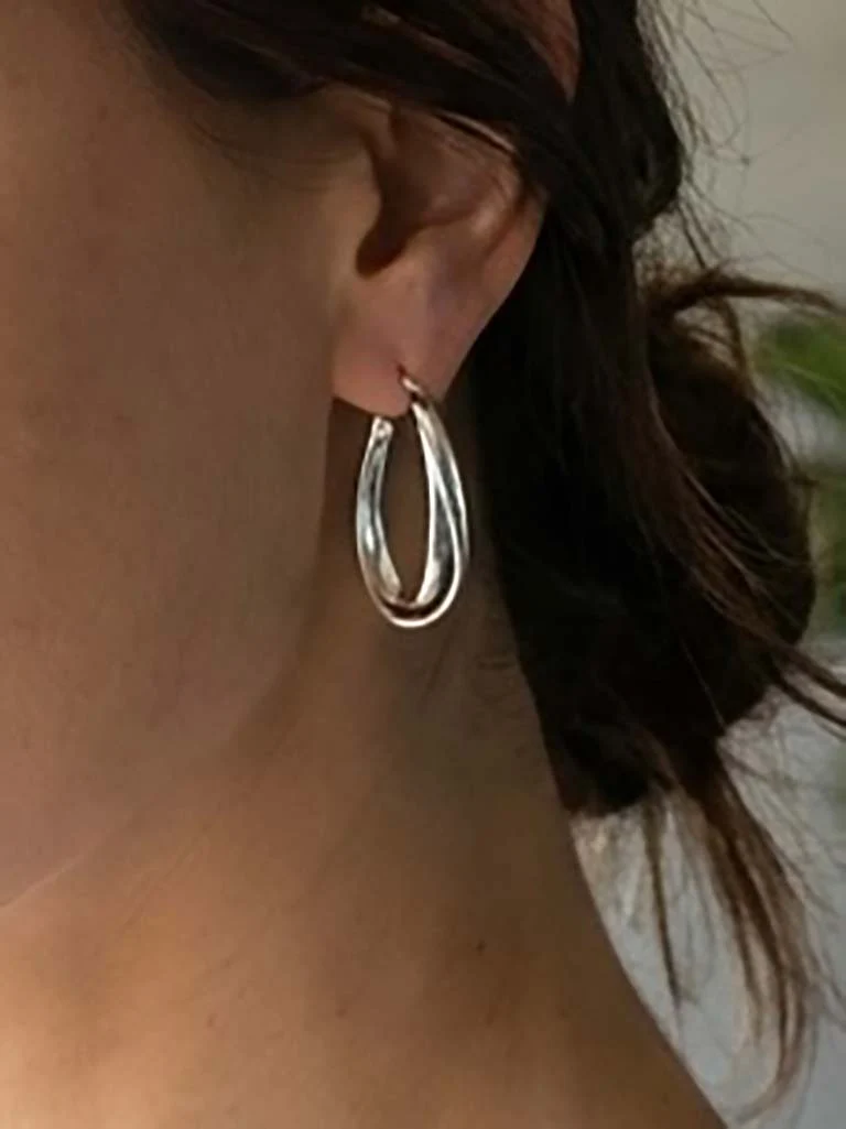 Envy Curved Hoop Earrings - Silver - Image 2