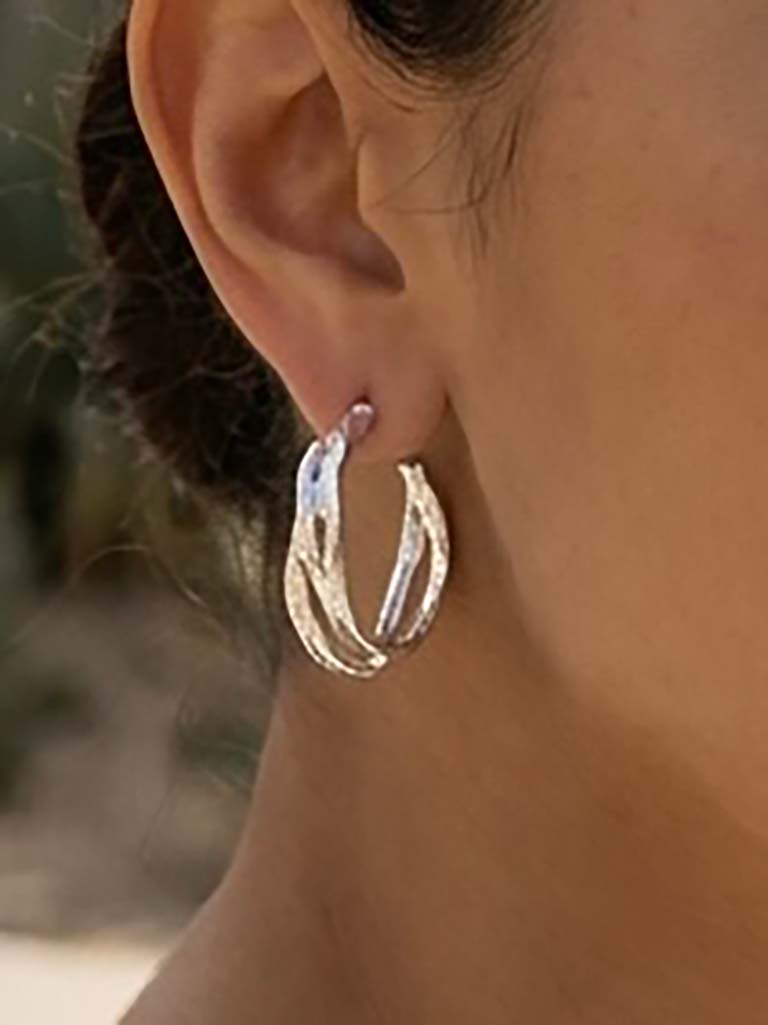 Envy Twist Hoop Earrings - Silver - Image 2