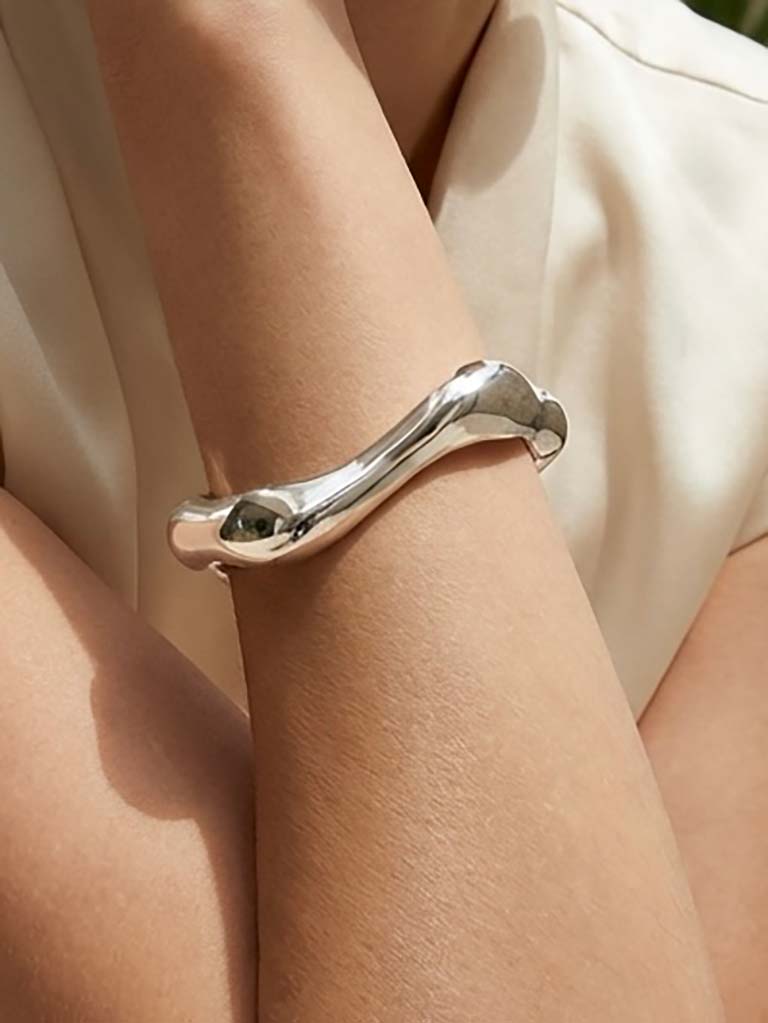 Envy Wave Bangle - Silver - Image 2