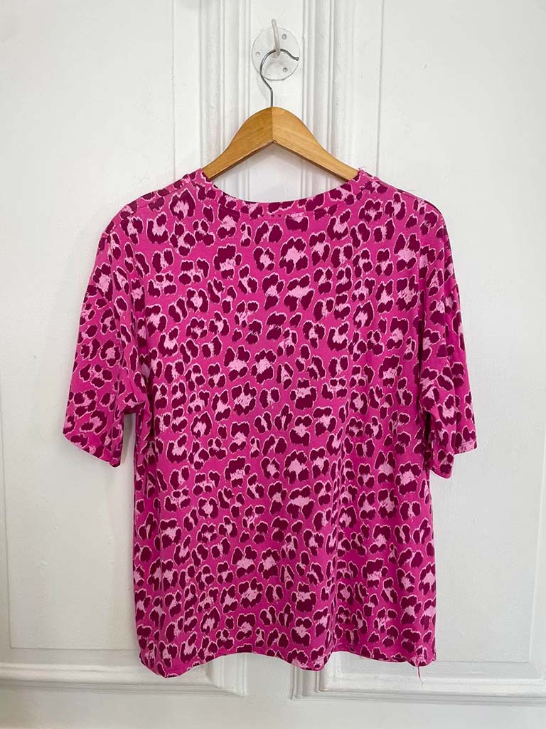 Leopard Print Tee - Hot Pink - Image 4