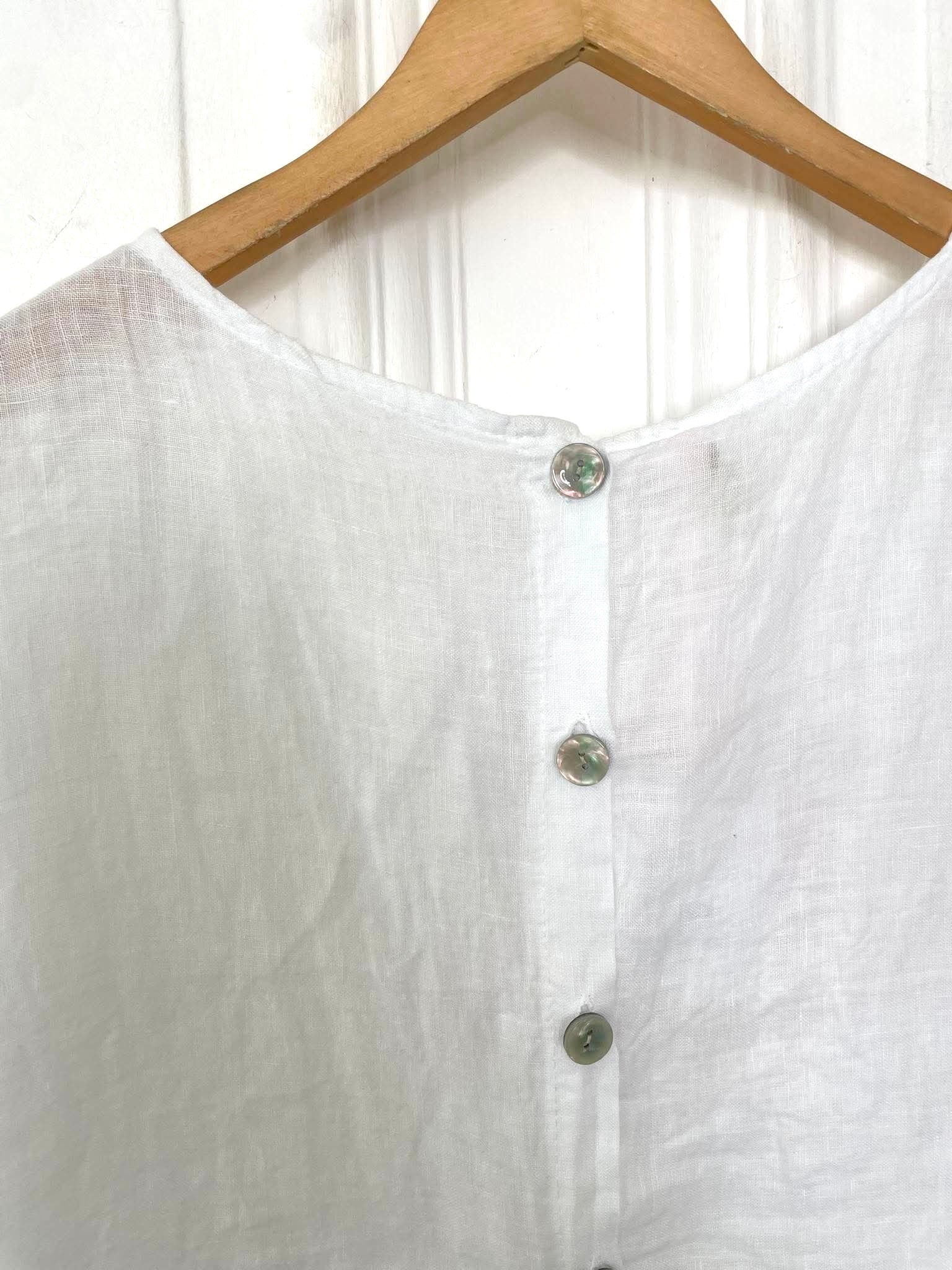 Linen Button Back Pocket Top - White - Image 5