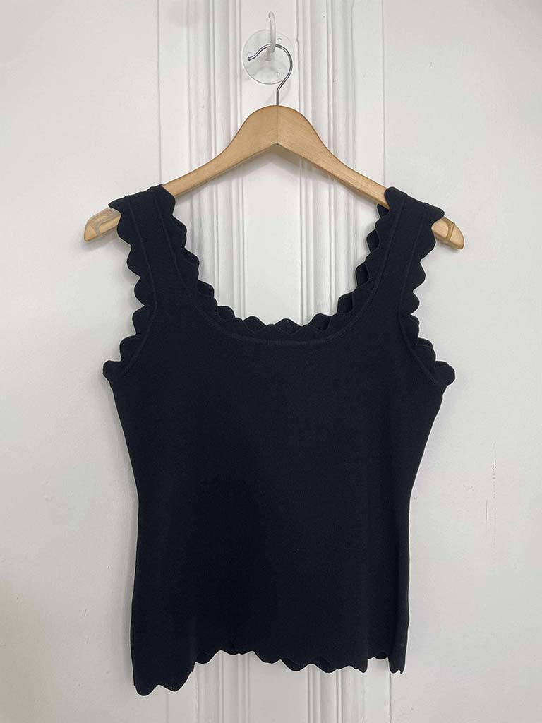 Scalloped Edge Vest - Black - Image 4