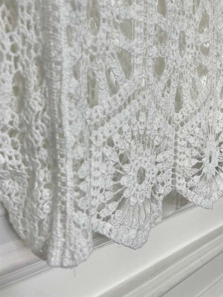 V-Neck Cotton Crochet Top - White - Image 4